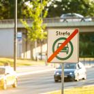 Znak oznaczający koniec strefy czystego transportu